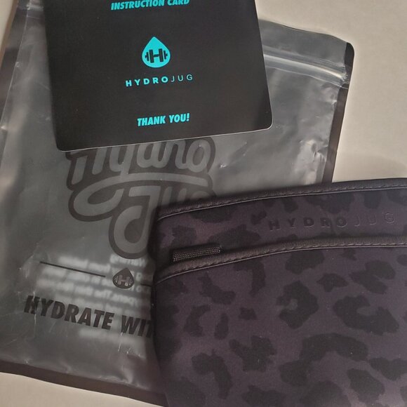 HydroJug Sleeve Midnight Leopard - Picture 3 of 6
